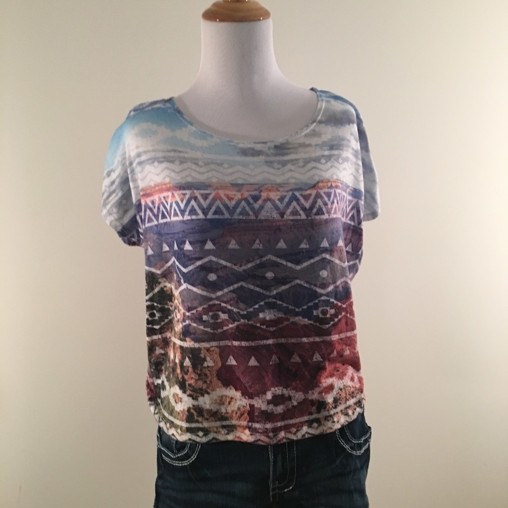 3 for $15 Sale: 🌵 Pretty Desert Canyon Tee